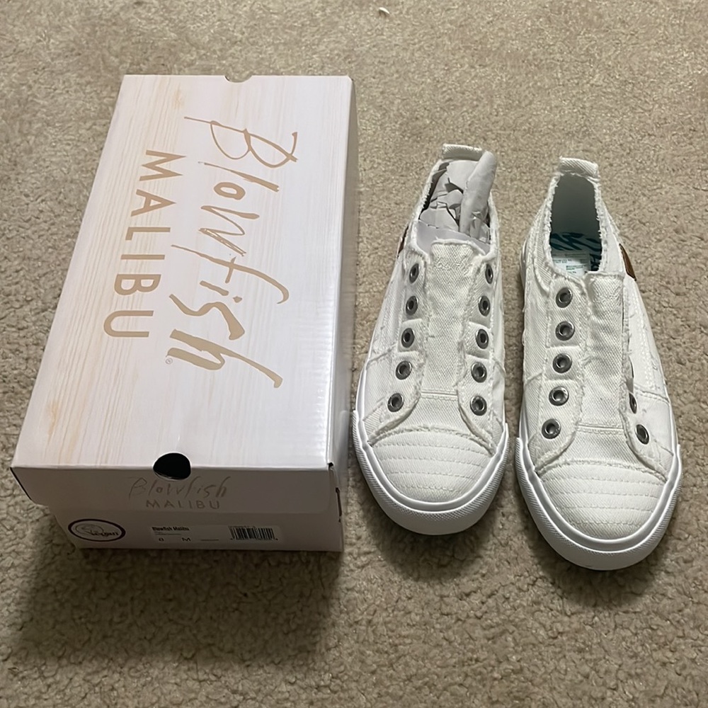 NTW Blowfish Women’s Play Slip on Sneakers, Women’s Size 8M, Never Worn In Box